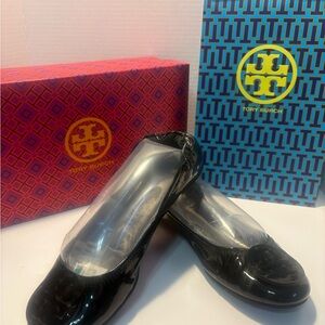Tory Burch Shiny Black Ballet Flats